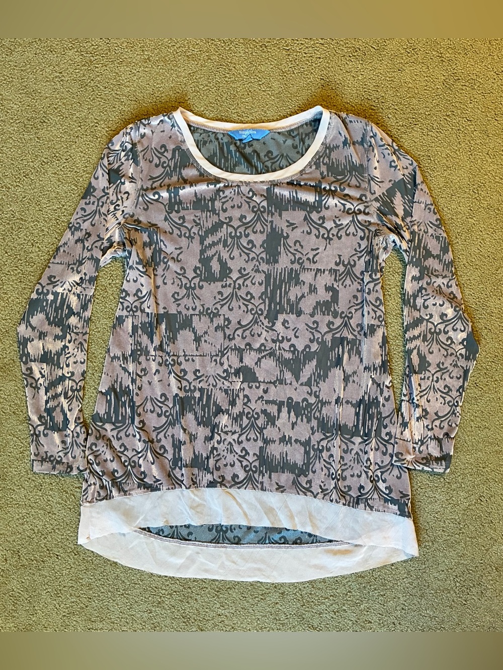 Simply Vera Wang Top Women’s Size L Pink Burnout Velvet Flowy Semi Sheer Fairy